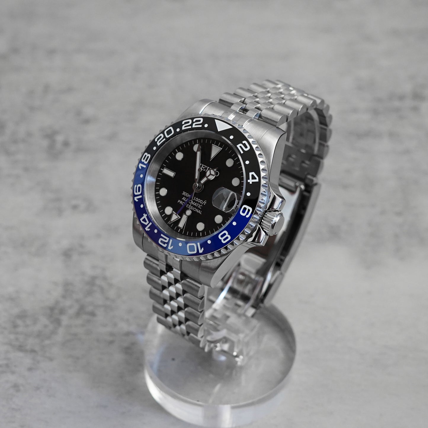 40mm Batman GMT Black Dial Sub Style Diver Custom w/ Seiko NH34 GMT Movement Mod Watch SKX