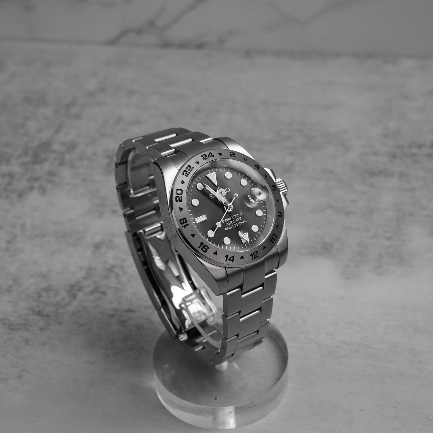 40mm Explorer II Black Dial Sub Style Diver Custom w/ Seiko NH34 GMT Movement Mod Watch SKX