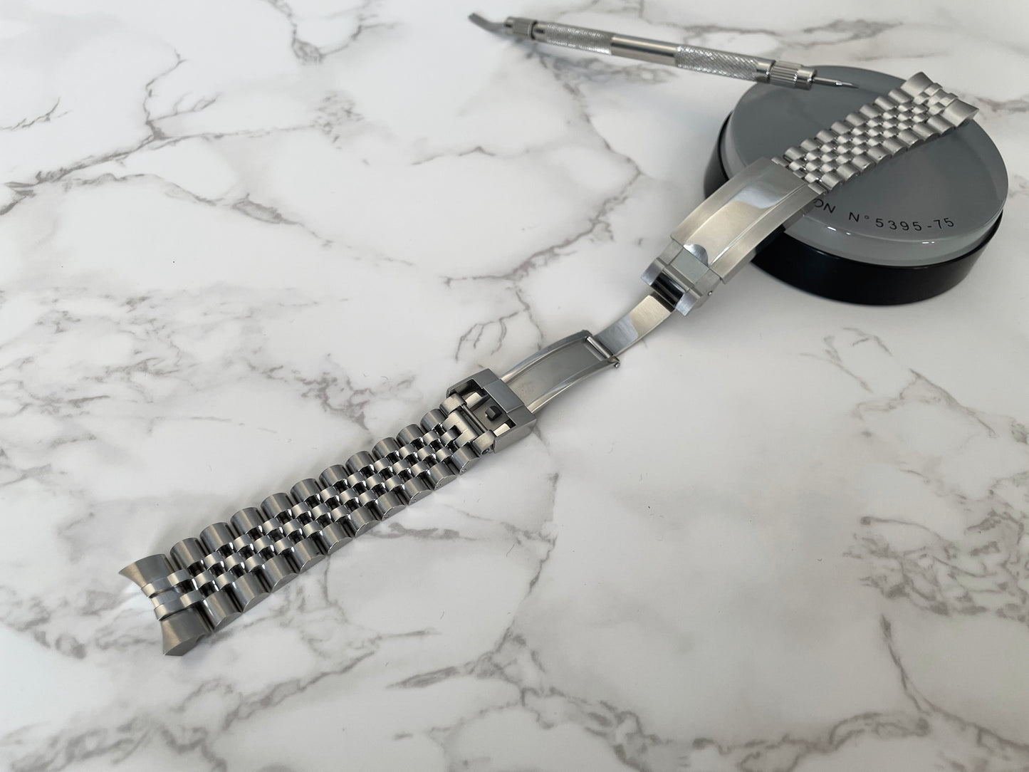 Jubilee Bracelet w/ Polished Center Links for 40mm Sub Mod