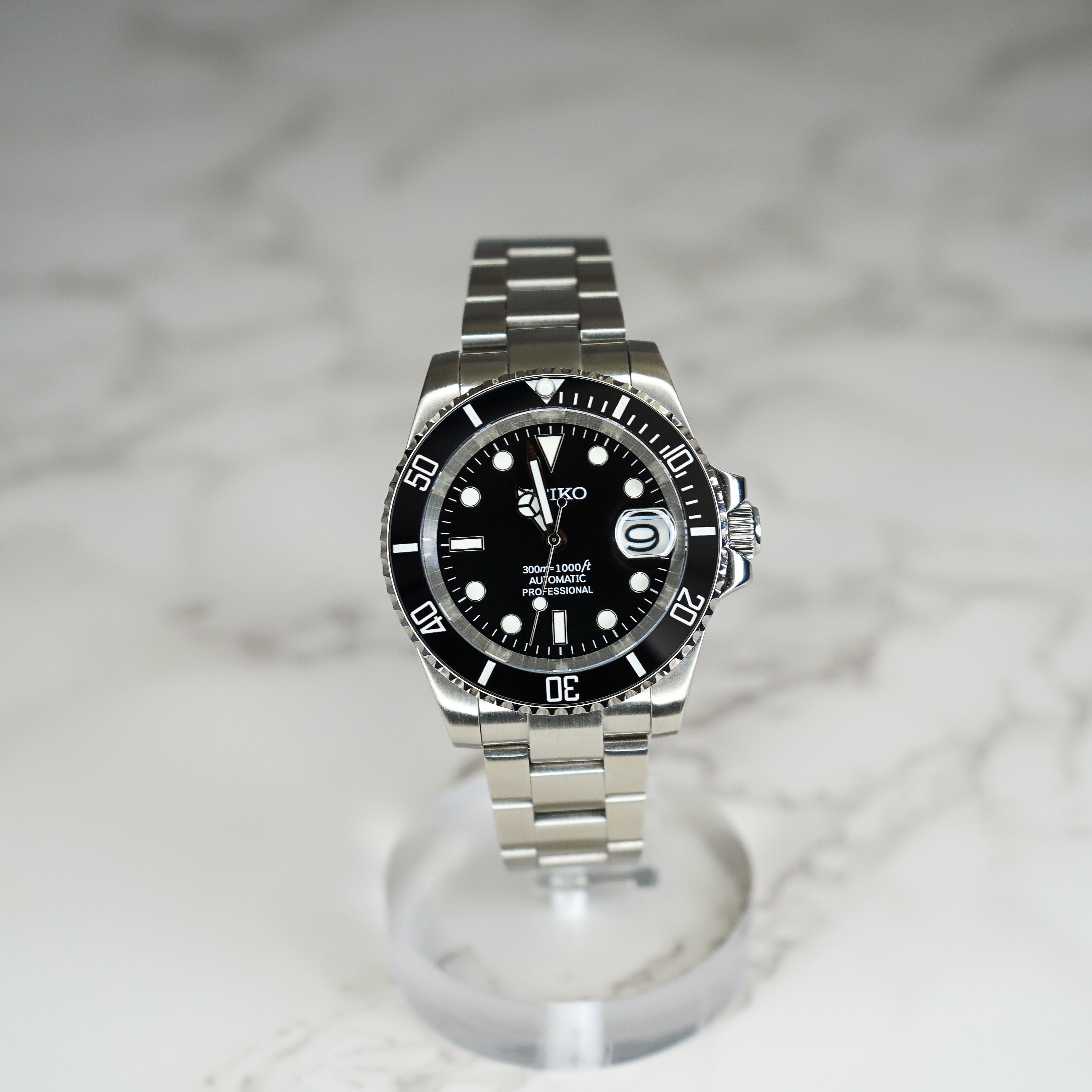 40mm Signature Black Dial Sub Style Diver w/ Custom Seiko NH35 ...