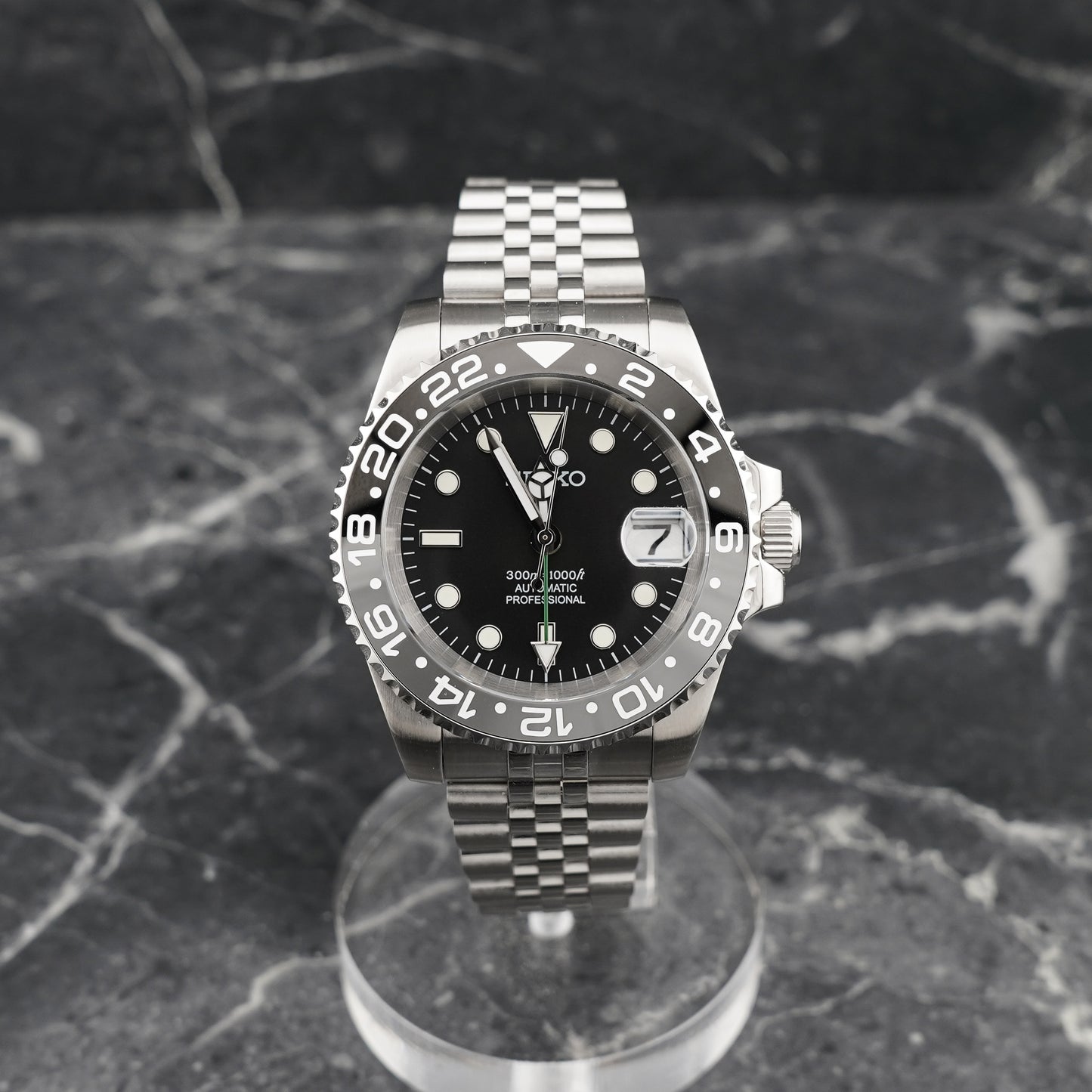 40mm Bruce Wayne GMT Black Dial Sub Style Diver Custom w/ Seiko NH34 GMT Movement Mod Watch SKX